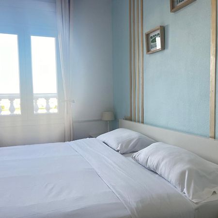 Apartamento Gran Lago Con Vistas Al Canal Емпуриабрава Екстериор снимка