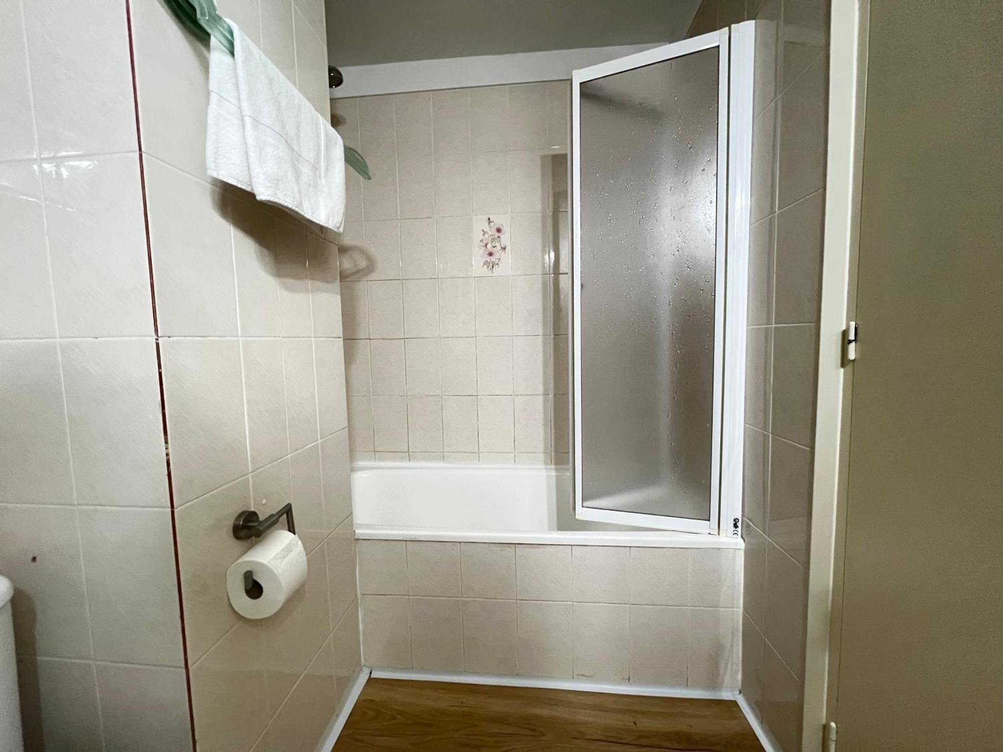 Apartamento Gran Lago Con Vistas Al Canal Емпуриабрава Екстериор снимка